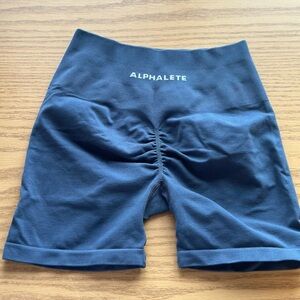 Alphalete Amplify Shorts 4.5” Whale Blue